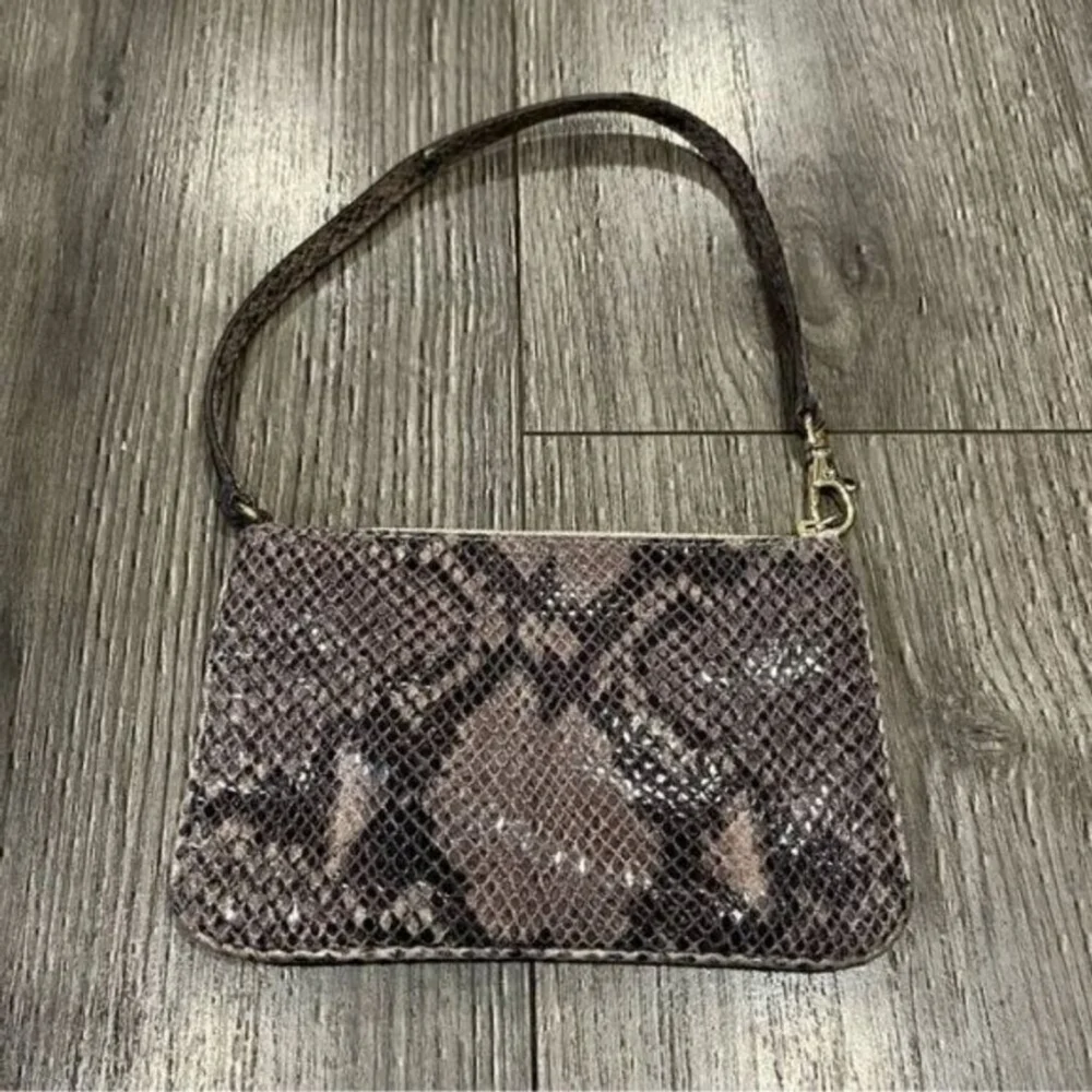 Vintage Y2K Michael Kors Snakeskin Print Wristlet with Gold Hardware